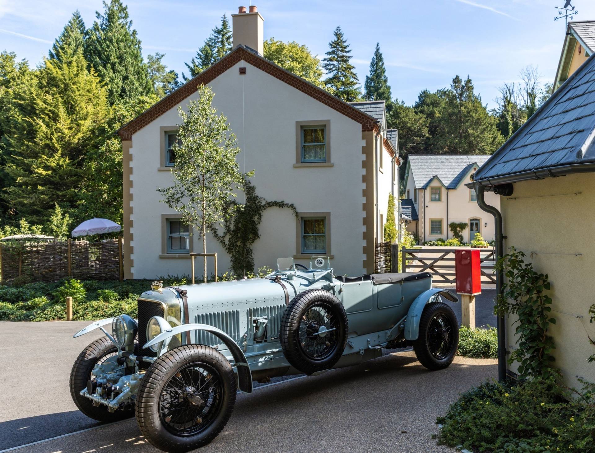 Timber Windows and Classic Car